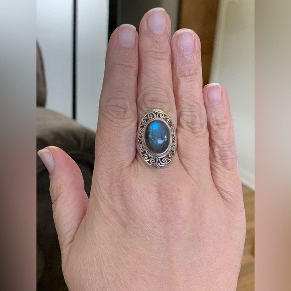 Labradorite Sterling Silver Ring - Picture 9 of 15